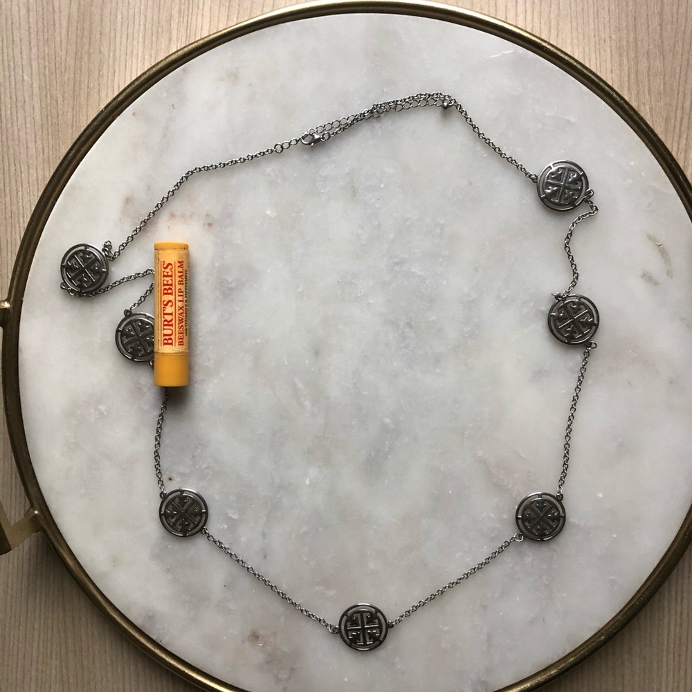 Silver Delicate Design Necklace - image 5